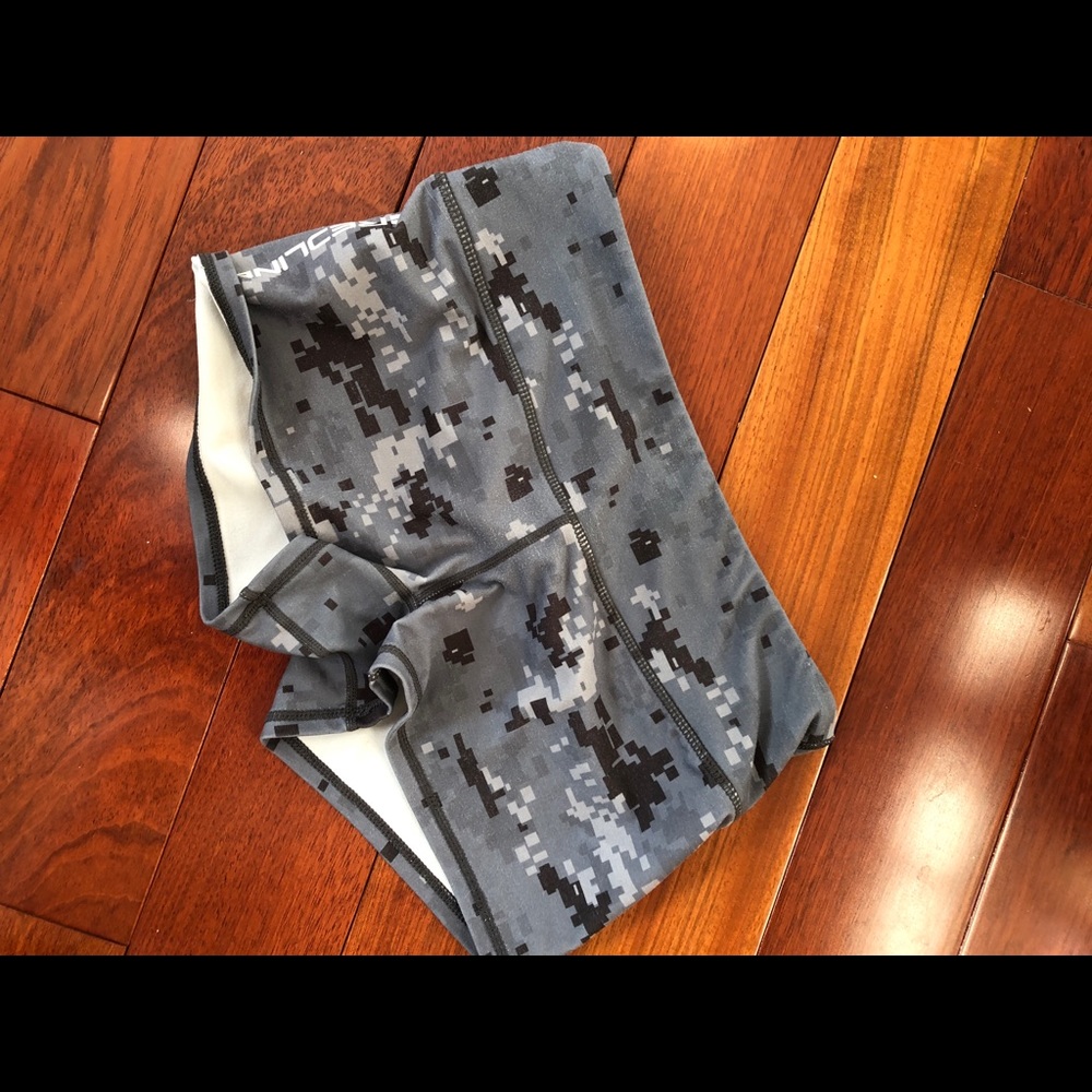 Redline Camo Grey